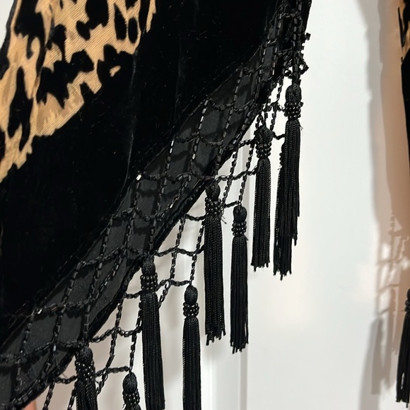Leopard print velvet burnout cover up with beaded tassel detail - Picture 3 of 6